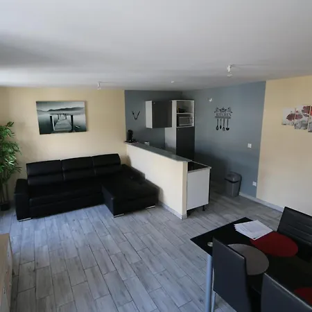 Apartment Centre